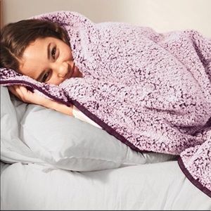 VS Pink washed sherpa blanket